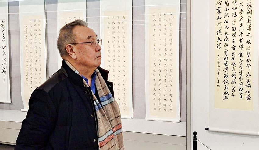 画家书法家高建业个人艺术简介,高建业画家简介,高建业作品价格,高建业个人简介,高建业艺术作品,书法家高建业简介,画家高建业简介