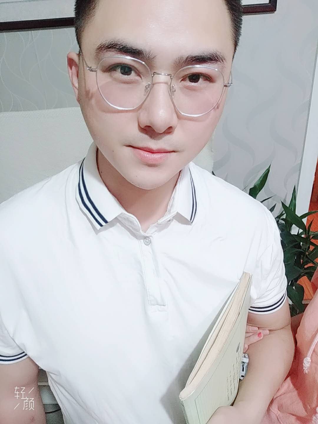 画家书法家孙辉个人艺术简介,孙辉画家简介,孙辉作品价格,孙辉个人简介,孙辉艺术作品,书法家孙辉简介,画家孙辉简介