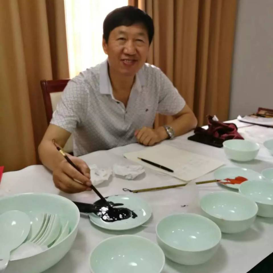 画家书法家李俊峰个人艺术简介,李俊峰画家简介,李俊峰作品价格,李俊峰个人简介,李俊峰艺术作品,书法家李俊峰简介,画家李俊峰简介