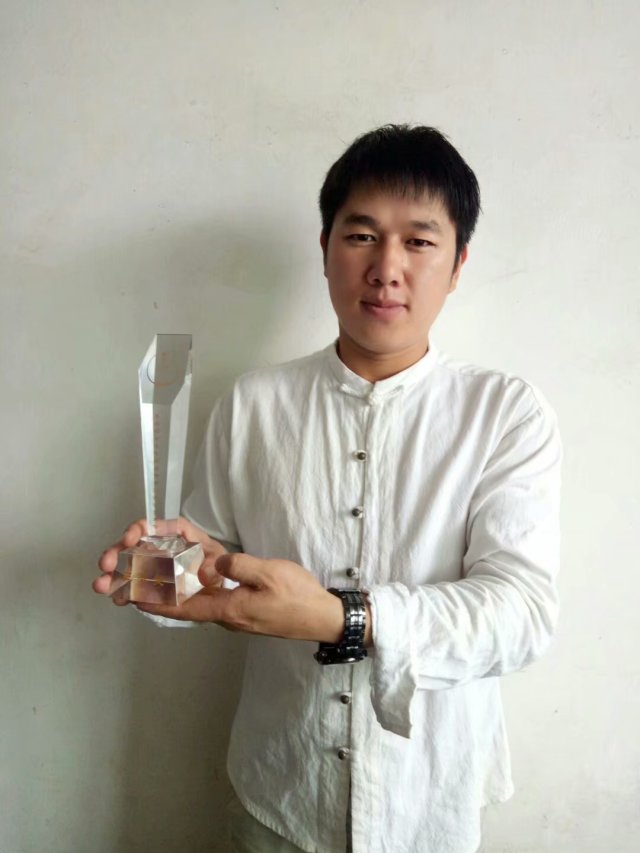 画家书法家邓兴早个人艺术简介,邓兴早画家简介,邓兴早作品价格,邓兴早个人简介,邓兴早艺术作品,书法家邓兴早简介,画家邓兴早简介