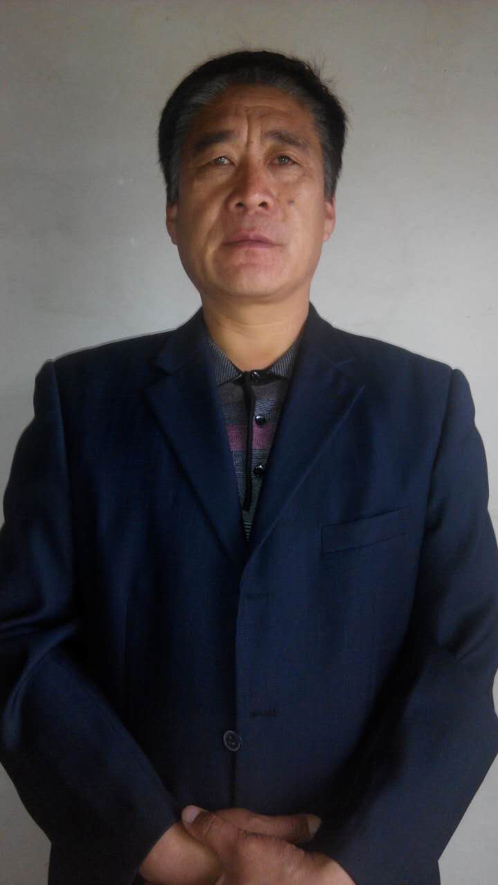画家书法家堵春生个人艺术简介,堵春生画家简介,堵春生作品价格,堵春生个人简介,堵春生艺术作品,书法家堵春生简介,画家堵春生简介