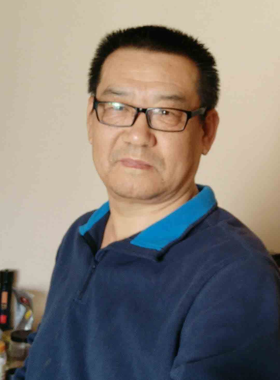 画家书法家李平个人艺术简介,李平画家简介,李平作品价格,李平个人简介,李平艺术作品,书法家李平简介,画家李平简介