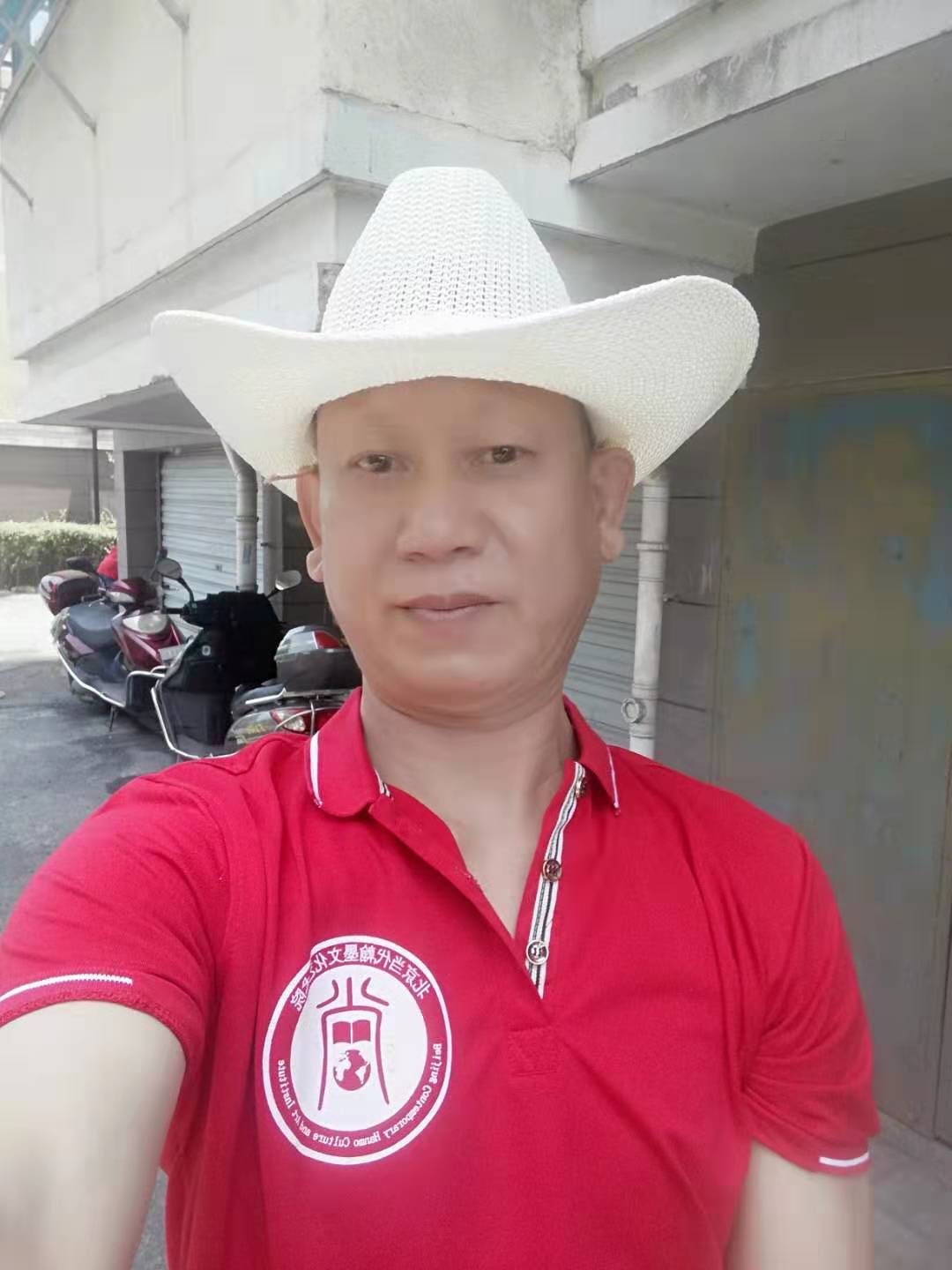 画家书法家陈丁华个人艺术简介,陈丁华画家简介,陈丁华作品价格,陈丁华个人简介,陈丁华艺术作品,书法家陈丁华简介,画家陈丁华简介