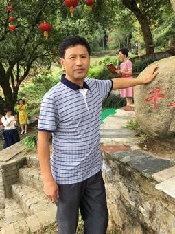 画家书法家浪涟漪个人艺术简介,浪涟漪画家简介,浪涟漪作品价格,浪涟漪个人简介,浪涟漪艺术作品,书法家浪涟漪简介,画家浪涟漪简介