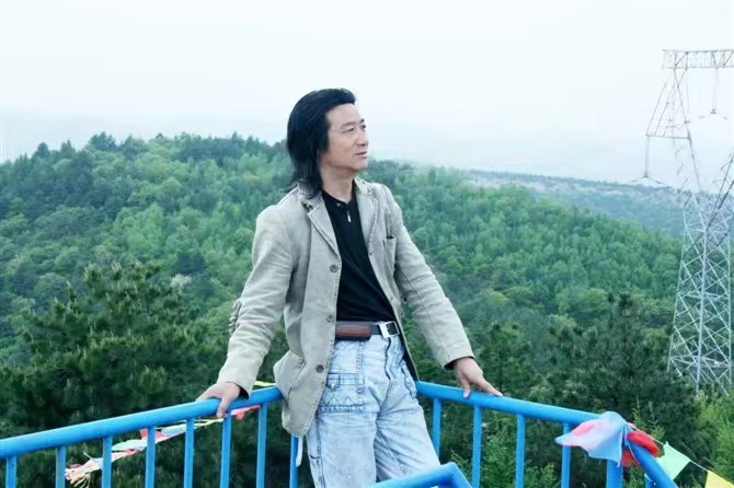 画家书法家彭晓峰个人艺术简介,彭晓峰画家简介,彭晓峰作品价格,彭晓峰个人简介,彭晓峰艺术作品,书法家彭晓峰简介,画家彭晓峰简介