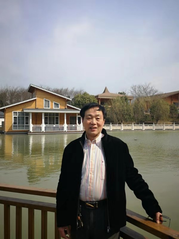 画家书法家潘兆明个人艺术简介,潘兆明画家简介,潘兆明作品价格,潘兆明个人简介,潘兆明艺术作品,书法家潘兆明简介,画家潘兆明简介