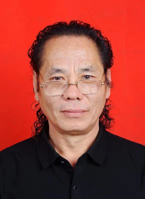 画家书法家韩山平个人艺术简介,韩山平画家简介,韩山平作品价格,韩山平个人简介,韩山平艺术作品,书法家韩山平简介,画家韩山平简介
