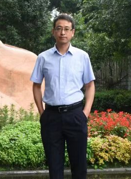 画家书法家李显俊个人艺术简介,李显俊画家简介,李显俊作品价格,李显俊个人简介,李显俊艺术作品,书法家李显俊简介,画家李显俊简介