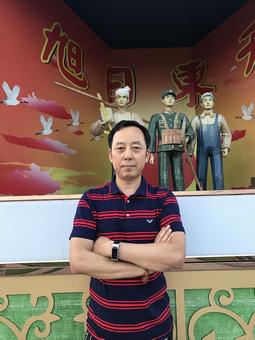 画家书法家刘凤鸣个人艺术简介,刘凤鸣画家简介,刘凤鸣作品价格,刘凤鸣个人简介,刘凤鸣艺术作品,书法家刘凤鸣简介,画家刘凤鸣简介