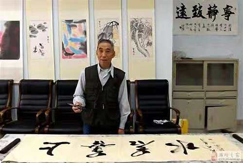 画家书法家陈龙渠个人艺术简介,陈龙渠画家简介,陈龙渠作品价格,陈龙渠个人简介,陈龙渠艺术作品,书法家陈龙渠简介,画家陈龙渠简介