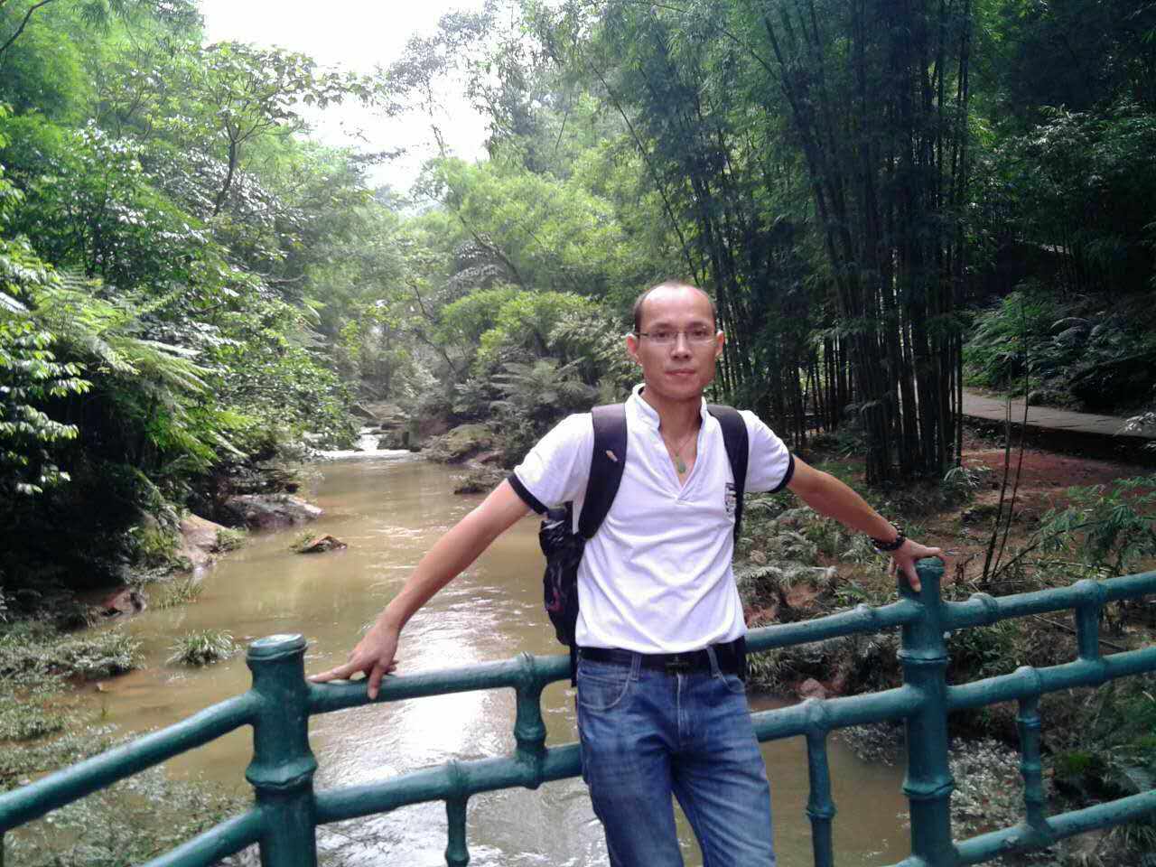 画家书法家陈显强个人艺术简介,陈显强画家简介,陈显强作品价格,陈显强个人简介,陈显强艺术作品,书法家陈显强简介,画家陈显强简介