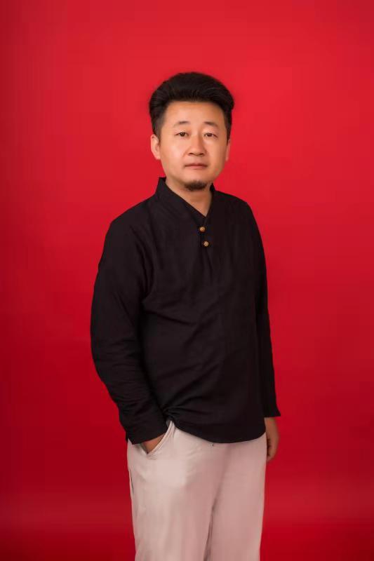 画家书法家孙中伟个人艺术简介,孙中伟画家简介,孙中伟作品价格,孙中伟个人简介,孙中伟艺术作品,书法家孙中伟简介,画家孙中伟简介