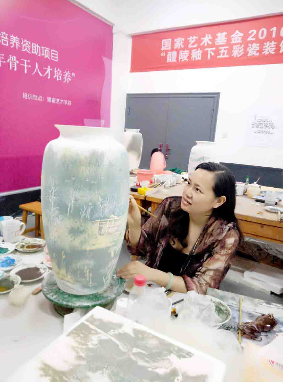 画家书法家彭如英个人艺术简介,彭如英画家简介,彭如英作品价格,彭如英个人简介,彭如英艺术作品,书法家彭如英简介,画家彭如英简介