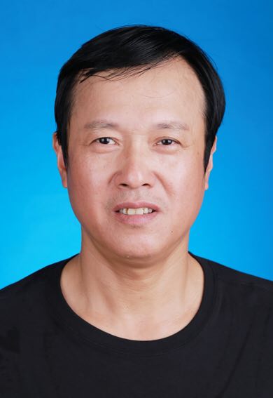 画家书法家徐忠迪个人艺术简介,徐忠迪画家简介,徐忠迪作品价格,徐忠迪个人简介,徐忠迪艺术作品,书法家徐忠迪简介,画家徐忠迪简介