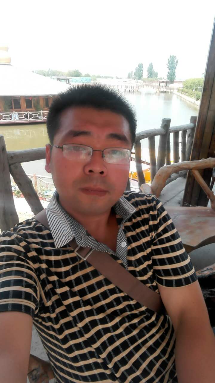画家书法家于洋个人艺术简介,于洋画家简介,于洋作品价格,于洋个人简介,于洋艺术作品,书法家于洋简介,画家于洋简介