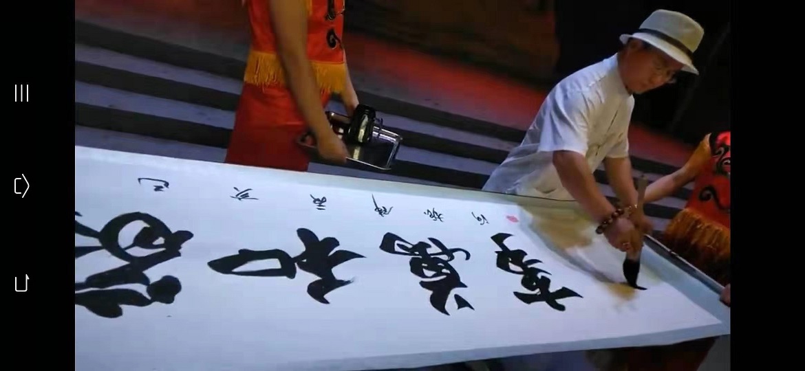 画家书法家韩振河个人艺术简介,韩振河画家简介,韩振河作品价格,韩振河个人简介,韩振河艺术作品,书法家韩振河简介,画家韩振河简介