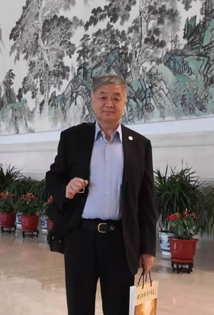 画家书法家辛世平个人艺术简介,辛世平画家简介,辛世平作品价格,辛世平个人简介,辛世平艺术作品,书法家辛世平简介,画家辛世平简介
