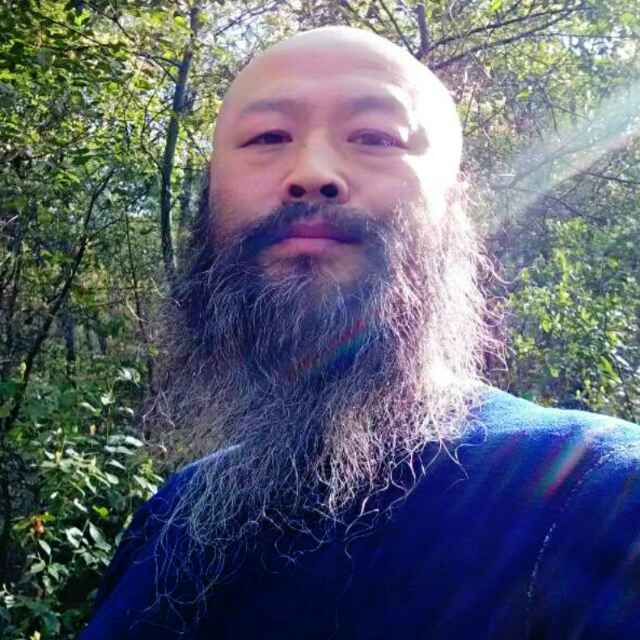 画家书法家卢江个人艺术简介,卢江画家简介,卢江作品价格,卢江个人简介,卢江艺术作品,书法家卢江简介,画家卢江简介