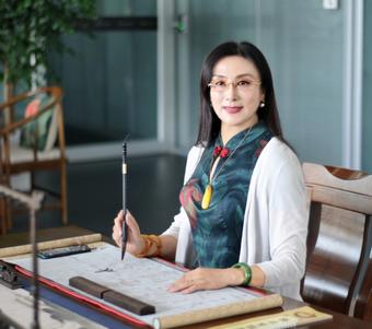 画家书法家杨薇禾个人艺术简介,杨薇禾画家简介,杨薇禾作品价格,杨薇禾个人简介,杨薇禾艺术作品,书法家杨薇禾简介,画家杨薇禾简介