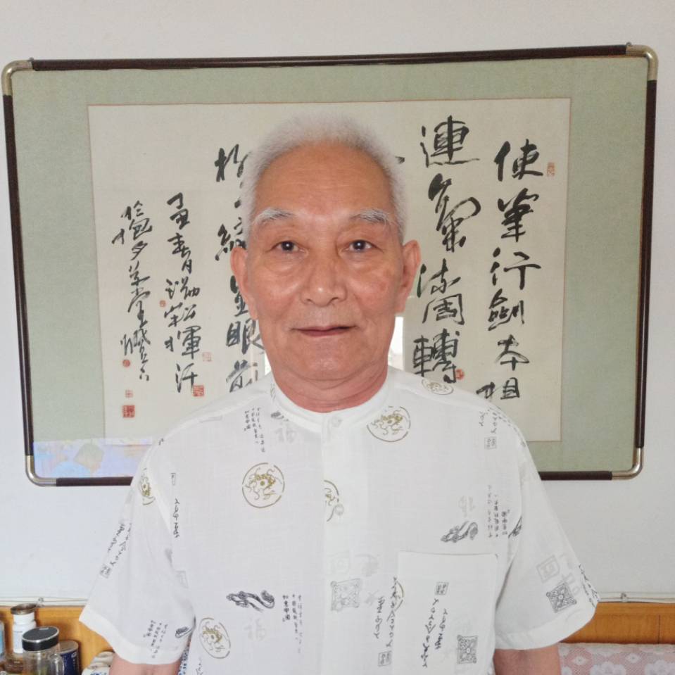 画家书法家张立本个人艺术简介,张立本画家简介,张立本作品价格,张立本个人简介,张立本艺术作品,书法家张立本简介,画家张立本简介