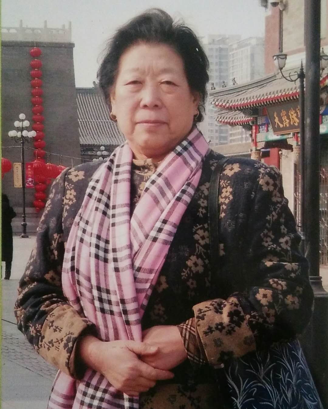 画家书法家王桂兰个人艺术简介,王桂兰画家简介,王桂兰作品价格,王桂兰个人简介,王桂兰艺术作品,书法家王桂兰简介,画家王桂兰简介