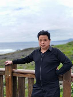 画家书法家朱光个人艺术简介,朱光画家简介,朱光作品价格,朱光个人简介,朱光艺术作品,书法家朱光简介,画家朱光简介