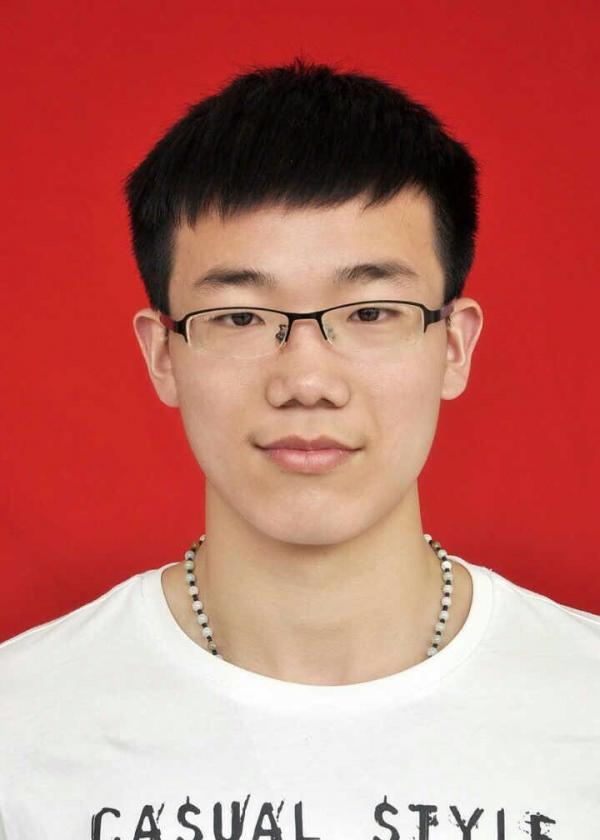 画家书法家金成个人艺术简介,金成画家简介,金成作品价格,金成个人简介,金成艺术作品,书法家金成简介,画家金成简介
