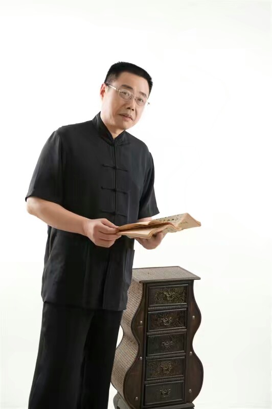 画家书法家王剑秋个人艺术简介,王剑秋画家简介,王剑秋作品价格,王剑秋个人简介,王剑秋艺术作品,书法家王剑秋简介,画家王剑秋简介