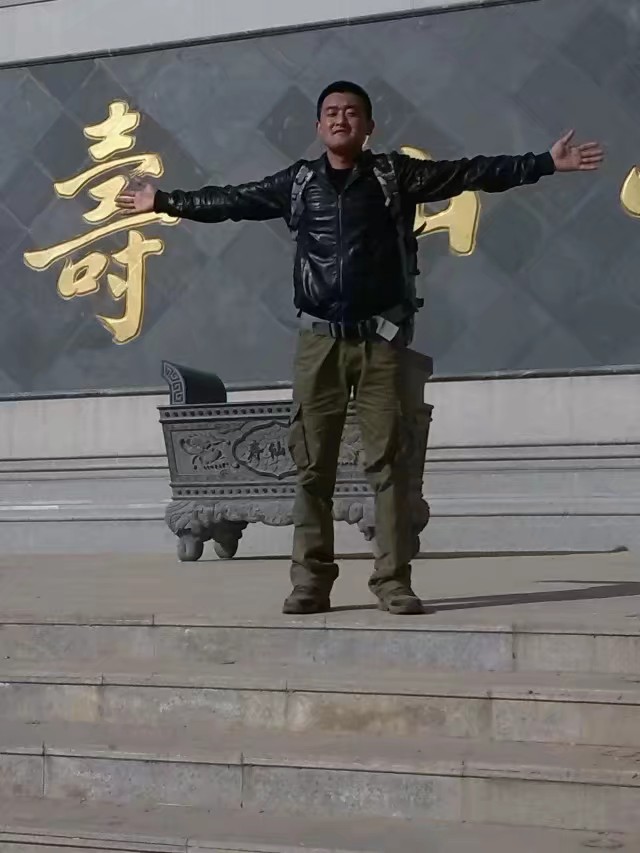 画家书法家郭瑾个人艺术简介,郭瑾画家简介,郭瑾作品价格,郭瑾个人简介,郭瑾艺术作品,书法家郭瑾简介,画家郭瑾简介