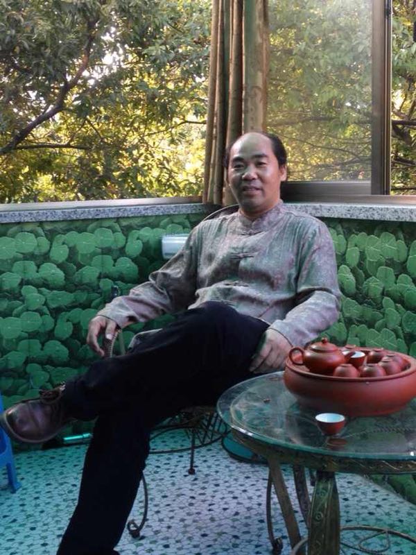 画家书法家刘毅峰个人艺术简介,刘毅峰画家简介,刘毅峰作品价格,刘毅峰个人简介,刘毅峰艺术作品,书法家刘毅峰简介,画家刘毅峰简介