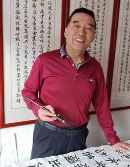 画家书法家康振业个人艺术简介,康振业画家简介,康振业作品价格,康振业个人简介,康振业艺术作品,书法家康振业简介,画家康振业简介
