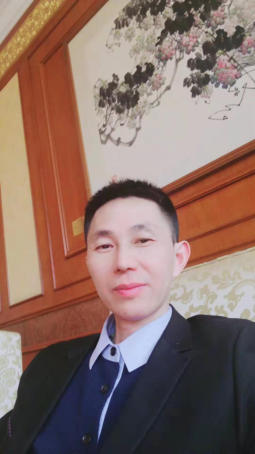 画家书法家周国强个人艺术简介,周国强画家简介,周国强作品价格,周国强个人简介,周国强艺术作品,书法家周国强简介,画家周国强简介