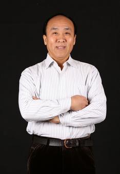 画家书法家郭振德个人艺术简介,郭振德画家简介,郭振德作品价格,郭振德个人简介,郭振德艺术作品,书法家郭振德简介,画家郭振德简介