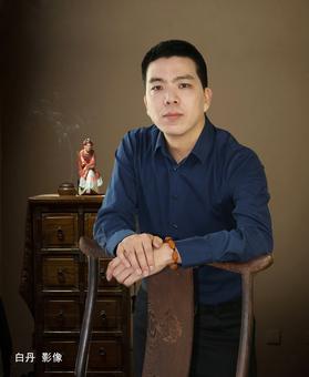画家书法家于洪岩个人艺术简介,于洪岩画家简介,于洪岩作品价格,于洪岩个人简介,于洪岩艺术作品,书法家于洪岩简介,画家于洪岩简介