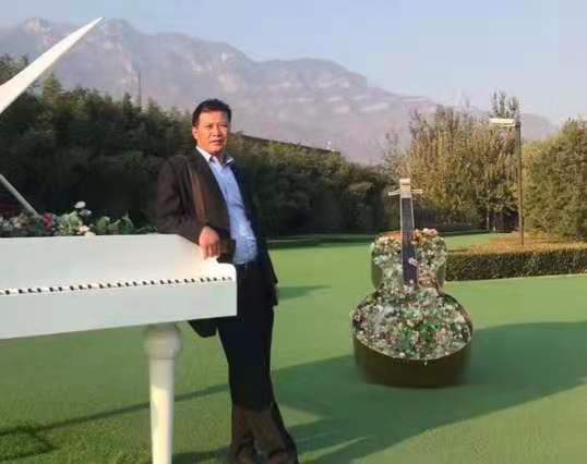 画家书法家宋磊个人艺术简介,宋磊画家简介,宋磊作品价格,宋磊个人简介,宋磊艺术作品,书法家宋磊简介,画家宋磊简介