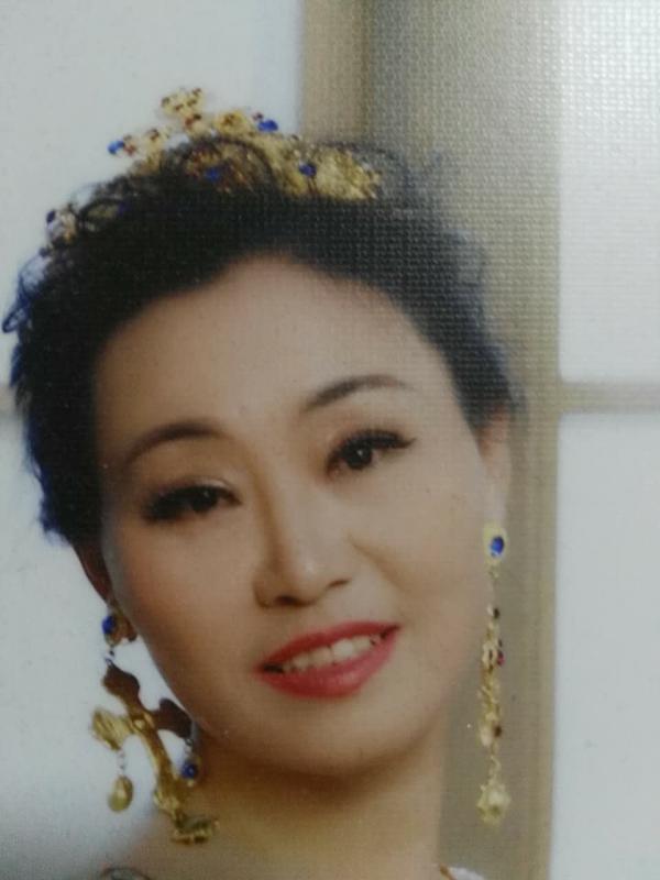 画家书法家张丽丽个人艺术简介,张丽丽画家简介,张丽丽作品价格,张丽丽个人简介,张丽丽艺术作品,书法家张丽丽简介,画家张丽丽简介