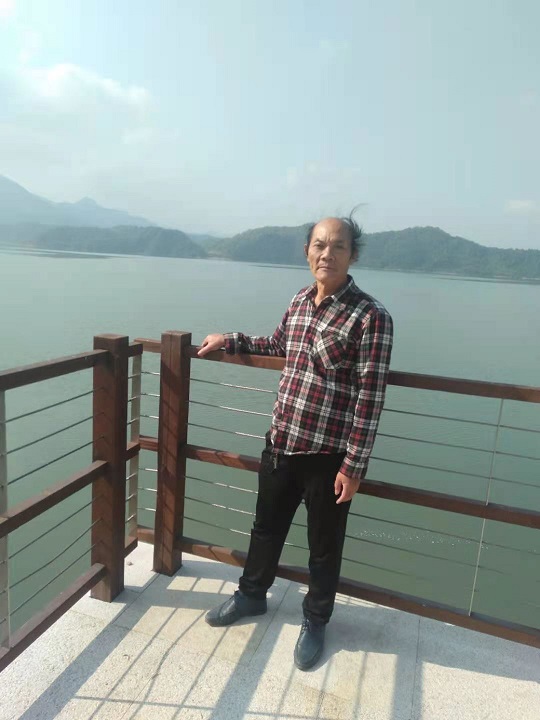 画家书法家潘国良个人艺术简介,潘国良画家简介,潘国良作品价格,潘国良个人简介,潘国良艺术作品,书法家潘国良简介,画家潘国良简介