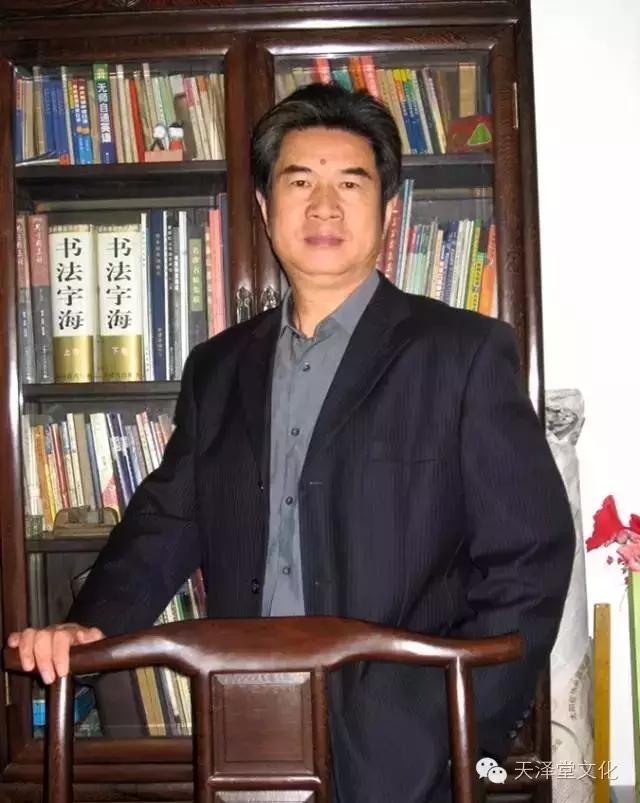 画家书法家李天功个人艺术简介,李天功画家简介,李天功作品价格,李天功个人简介,李天功艺术作品,书法家李天功简介,画家李天功简介