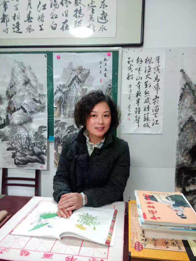 画家书法家陈良芳个人艺术简介,陈良芳画家简介,陈良芳作品价格,陈良芳个人简介,陈良芳艺术作品,书法家陈良芳简介,画家陈良芳简介