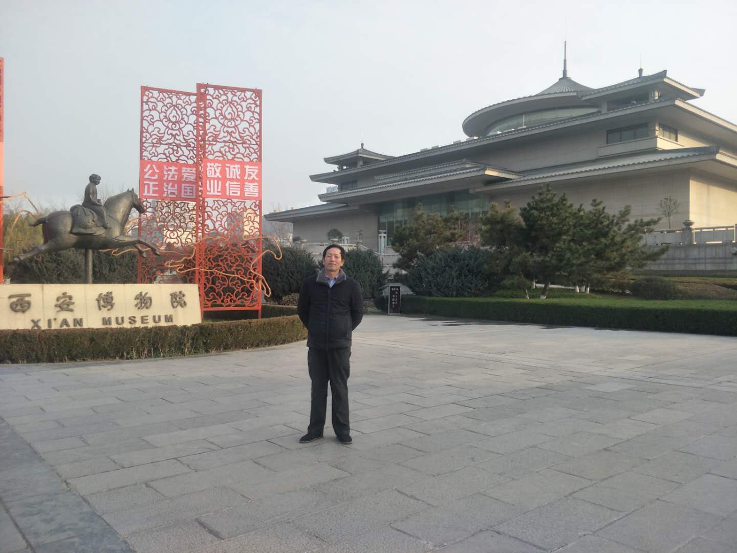 画家书法家李万禄个人艺术简介,李万禄画家简介,李万禄作品价格,李万禄个人简介,李万禄艺术作品,书法家李万禄简介,画家李万禄简介