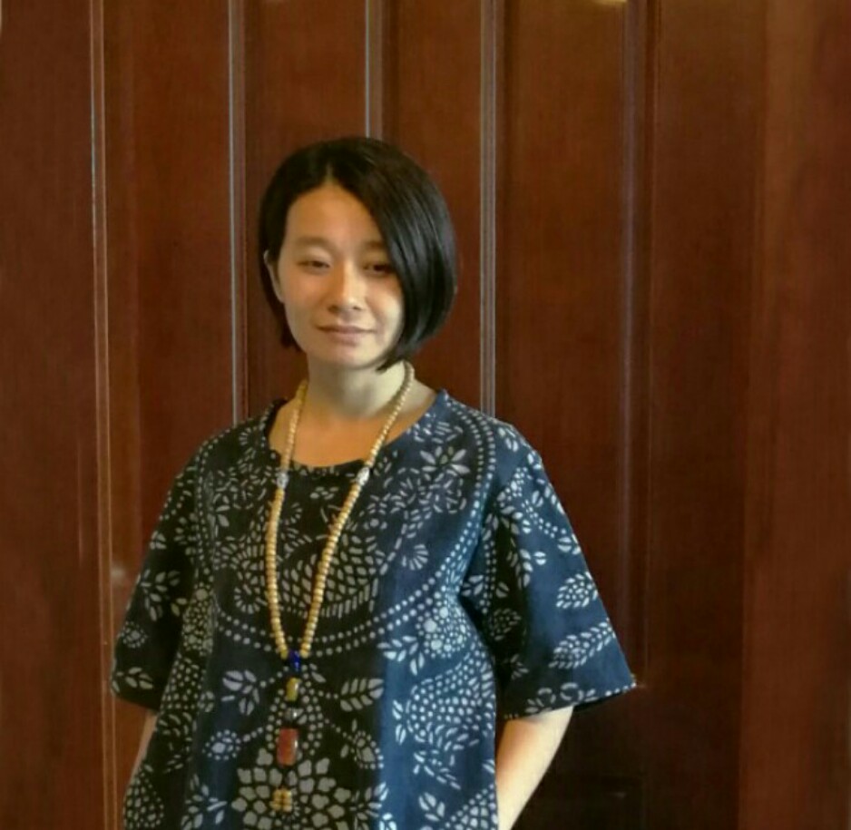 画家书法家谭金娟个人艺术简介,谭金娟画家简介,谭金娟作品价格,谭金娟个人简介,谭金娟艺术作品,书法家谭金娟简介,画家谭金娟简介