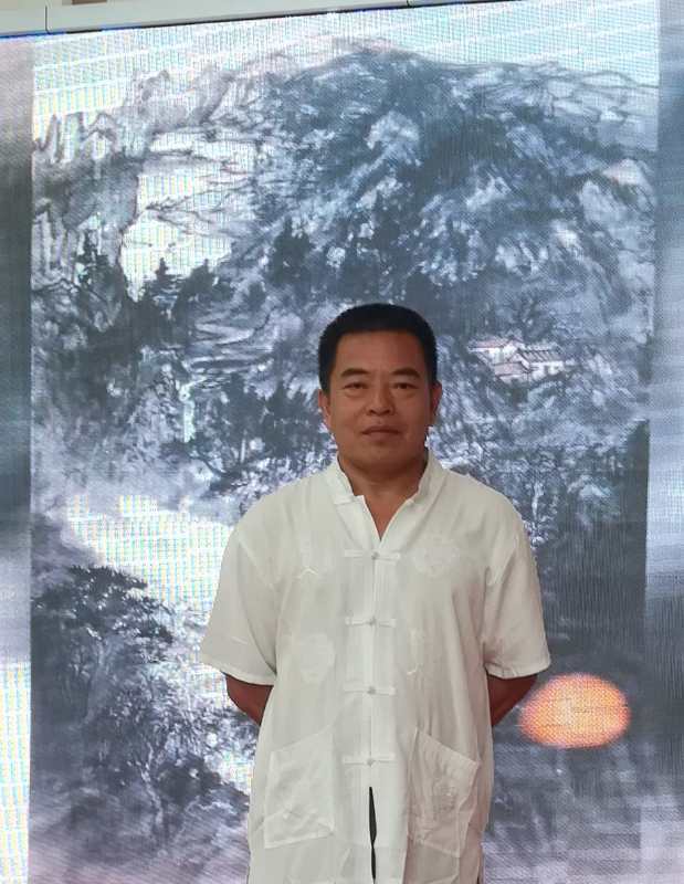画家书法家郑鸿君个人艺术简介,郑鸿君画家简介,郑鸿君作品价格,郑鸿君个人简介,郑鸿君艺术作品,书法家郑鸿君简介,画家郑鸿君简介
