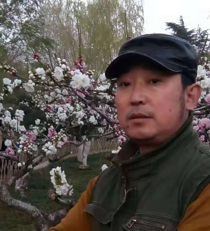 画家书法家温杰个人艺术简介,温杰画家简介,温杰作品价格,温杰个人简介,温杰艺术作品,书法家温杰简介,画家温杰简介
