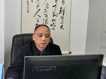 画家书法家粟爱平个人艺术简介,粟爱平画家简介,粟爱平作品价格,粟爱平个人简介,粟爱平艺术作品,书法家粟爱平简介,画家粟爱平简介