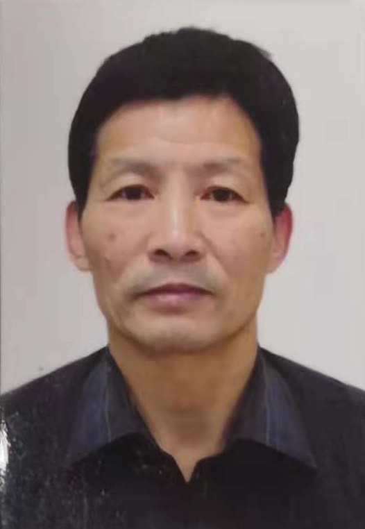 画家书法家黄章柱个人艺术简介,黄章柱画家简介,黄章柱作品价格,黄章柱个人简介,黄章柱艺术作品,书法家黄章柱简介,画家黄章柱简介