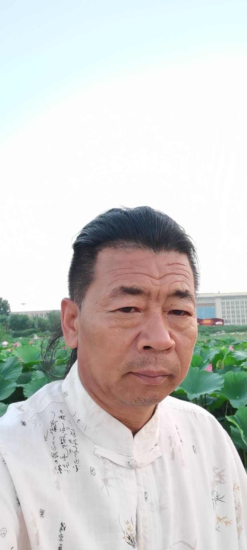 画家书法家霍立军个人艺术简介,霍立军画家简介,霍立军作品价格,霍立军个人简介,霍立军艺术作品,书法家霍立军简介,画家霍立军简介