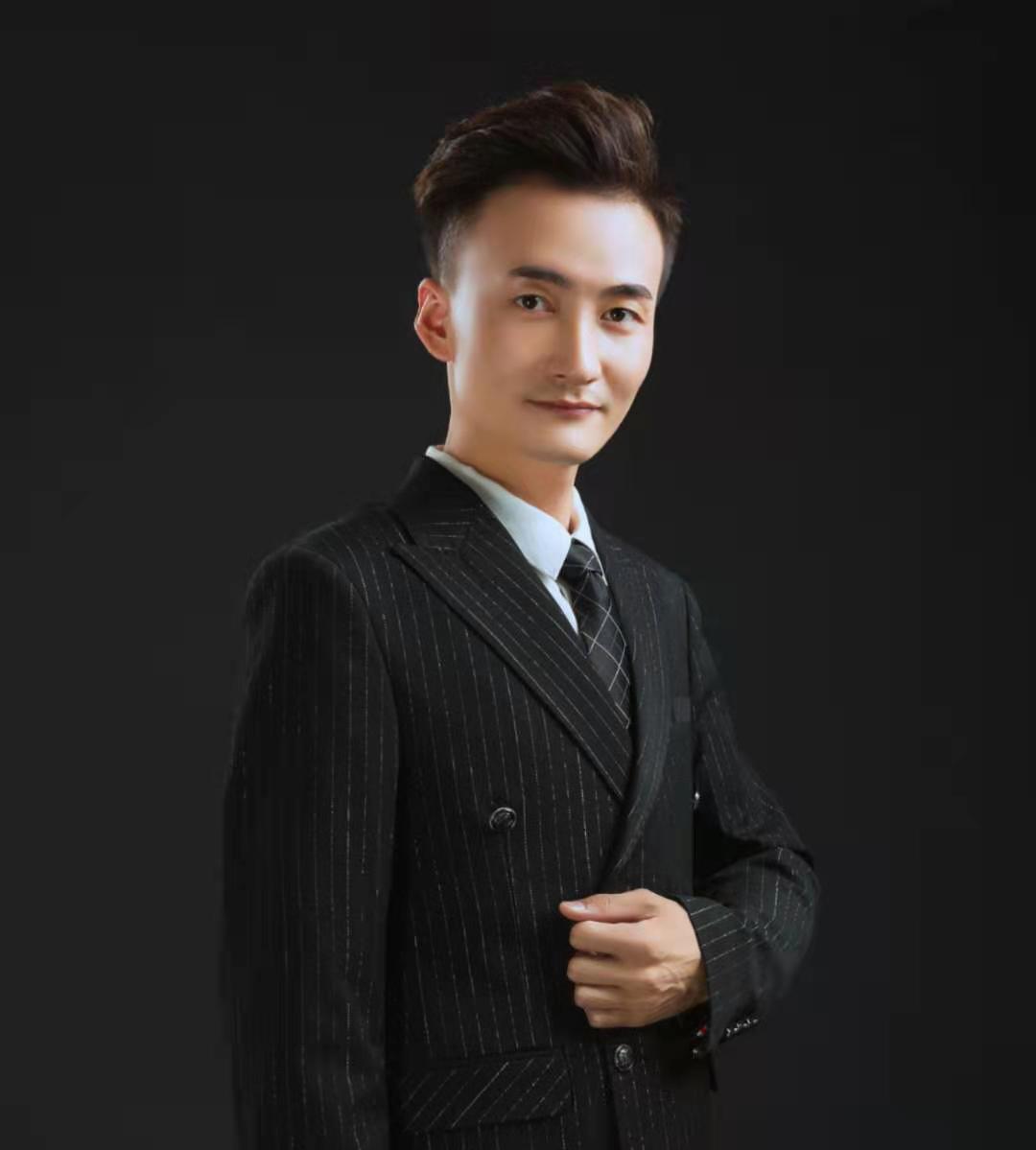 画家书法家姜晓冬个人艺术简介,姜晓冬画家简介,姜晓冬作品价格,姜晓冬个人简介,姜晓冬艺术作品,书法家姜晓冬简介,画家姜晓冬简介
