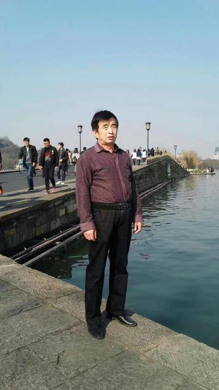 画家书法家胡贯森个人艺术简介,胡贯森画家简介,胡贯森作品价格,胡贯森个人简介,胡贯森艺术作品,书法家胡贯森简介,画家胡贯森简介