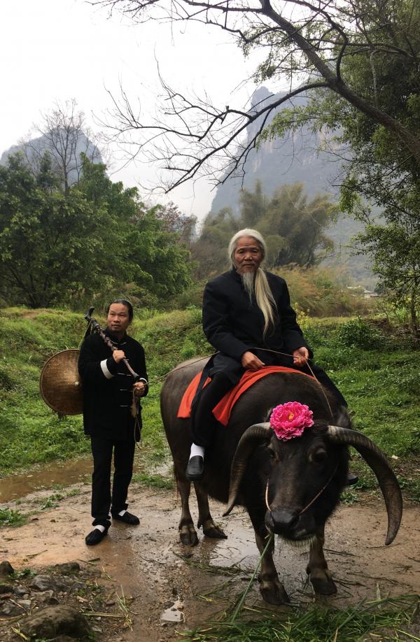 画家书法家王世雄个人艺术简介,王世雄画家简介,王世雄作品价格,王世雄个人简介,王世雄艺术作品,书法家王世雄简介,画家王世雄简介