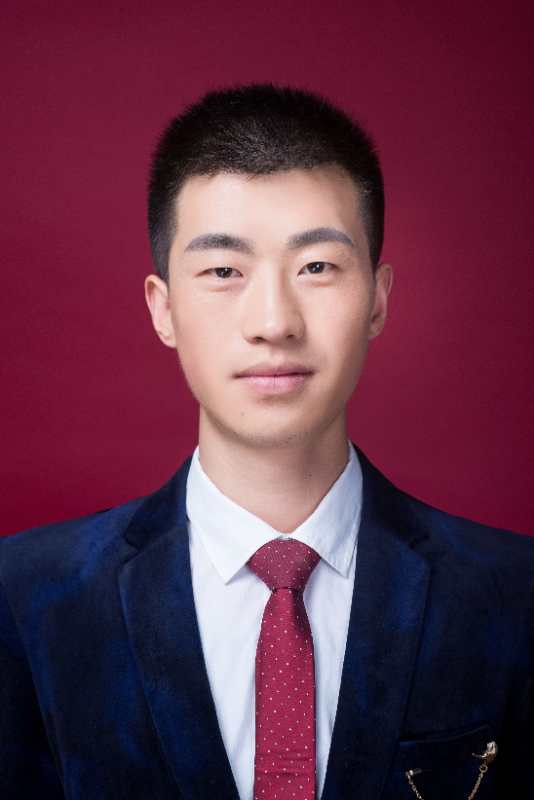 画家书法家李泽亿个人艺术简介,李泽亿画家简介,李泽亿作品价格,李泽亿个人简介,李泽亿艺术作品,书法家李泽亿简介,画家李泽亿简介